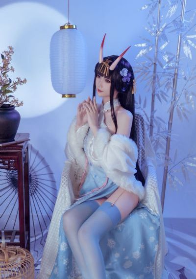 于朦朧