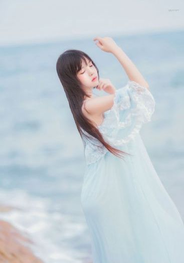 趁女朋友洗澡玩她閨蜜h