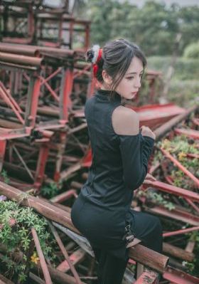 少年男仆庫洛免費觀看
